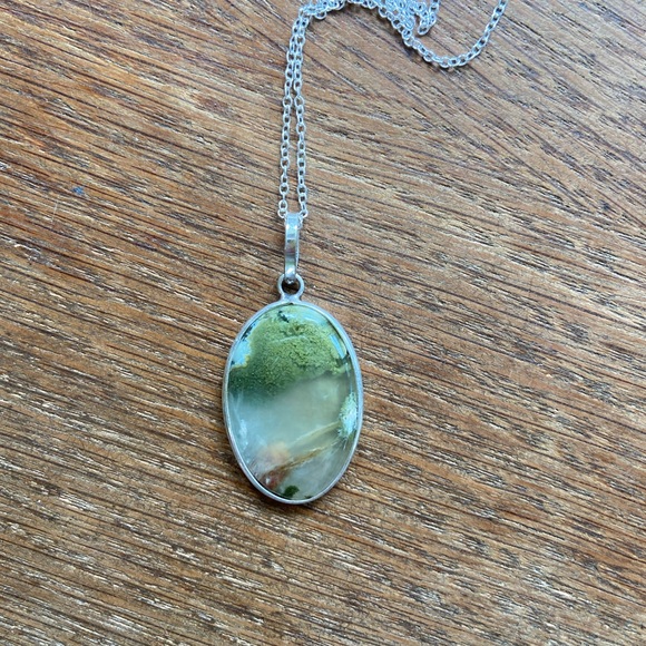 Jewelry - Prehnite gemstone 925 silver plated necklace NWT